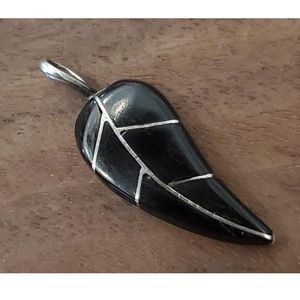 🌚🌒sterling silver pendant hallmark M